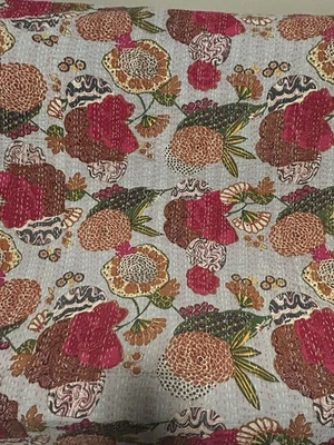 Kantha 被子花卉印花 61'x86 英寸超长双手针轻便波西米亚 — 第 1/4 张图片
