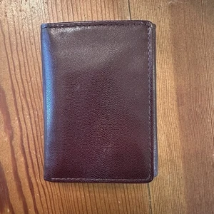 Cartera de cuero genuino Roundtree & Yorke triple nueva sin etiquetas - Imagen 1 de 5