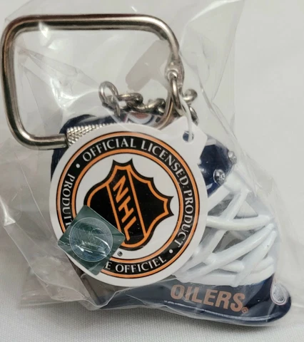 Edmonton OILERS Hockey Team GOALIE MASK Keychain FREE SHIPPING Cover
