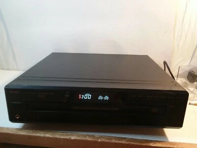 Vintage Denon 5  CD Auto Changer  DCM-65 Parts Or Repair - Image 1 of 4