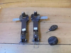CITROEN C8 2003 FAHRERTÜR, BEIFAHRERTÜR UND TANKDECKELSCHLÖSSER MIT 1 SCHLÜSSEL - Bild 1 von 5