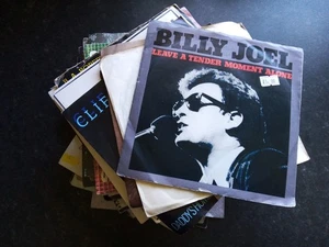 Great Sounds of the Eighties 7" Singles Job Lot 45+ g-VG+ Rick Astley UB40 - Picture 1 of 5