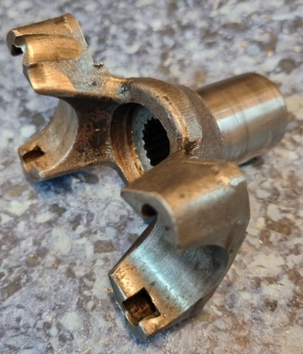 22A374 Classic Mini Flange Diff Output Shaft to Rubber Coupling - Image 1 of 4