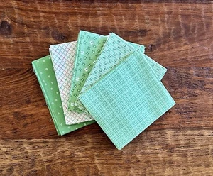 5 Fat Quarter Bundle Riley Blake "Prim”Lori Holt Green Pack Quilt Cotton - Picture 1 of 1