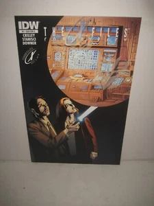 X-Files Conspiracy #1 Glow in Dark Transformers Variant IDW 2014 - Picture 1 of 2