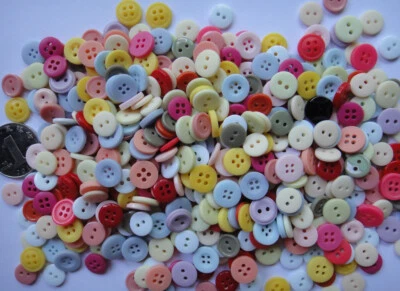 8.89MM-11.5MM Mixed 200Pcs Resin Buttons Sewing Craft Garment Accessories Shirt - Image 1 of 4