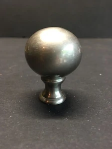 ACABADO DE BOLA DE LATÓN MACIZO VINTAGE ACABADO DE NÍQUEL CON HILO DE 4/27 1 5/8 PULGADAS DE ALTO - Imagen 1 de 12