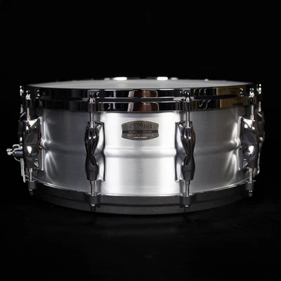 Yamaha 14" x 5.5" Recording Custom Aluminum Snare Drum - Image 1 of 4