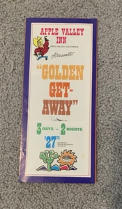 Vintage Apple Valley Inn California Hotel Brochure MCM Ephemera - Picture 1 of 4
