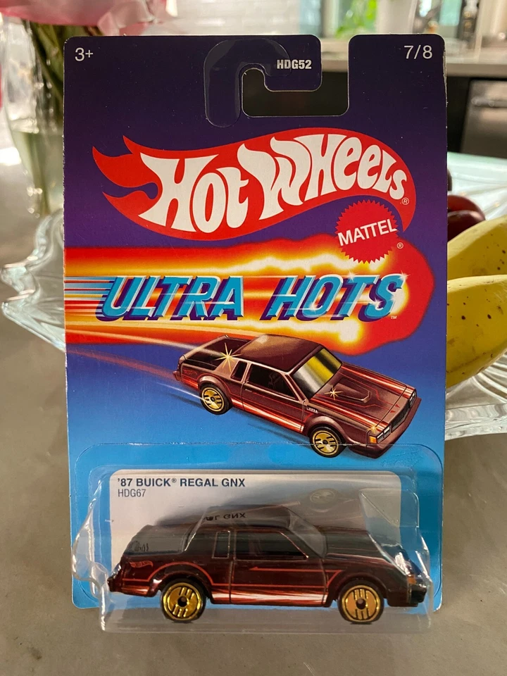 Hot Wheels 2022 ULTRA HOTS #7/8 '87 Buick Regal GNX - Immagine 1 di 1