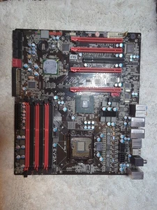 EVGA X58 Classified 3 Way SLI W / Instrukcje CD Disc Bent Pins # Pc1 - Zdjęcie 1 z 5