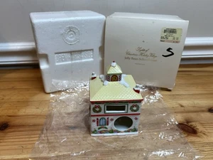 Lenox Lights of Christmas Holiday Village Jelly Bean Schoolhouse Porcelain 1993 - Picture 1 of 11