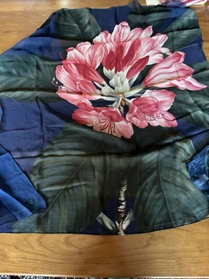 VTG ECHO 100% Silk Smithsonian 1995 Museum Collection Scarf 34” X 34” Flower - Image 1 of 4