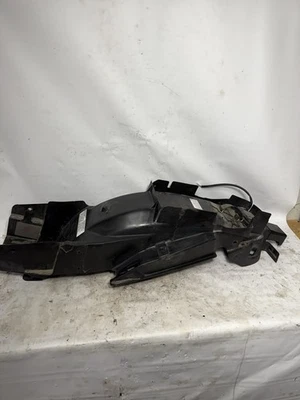 Bandeja interior de batería para guardabarros trasero Suzuki Katana 600 2002 OEM Foto 1 de 4