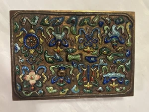 Antike chinesische Cloisonné Floral Emaille Messing Scharnier Fuß Schmuckschatulle um 1900 - Bild 1 von 10