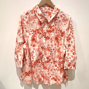 Camisa túnica floral manga 3/4 abotonada algodón coral 2X carrera d & co. para mujer - Imagen 1 de 17