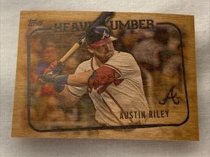 2023 Topps Update Heavy Lumber Austin Riley #28 Case Hit - Picture 1 of 10