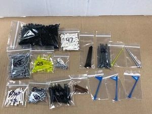 LEGO Brand Replacement Part: Antenna Lot 2569 3957 3957b 30322 (450 pieces) - Picture 1 of 5