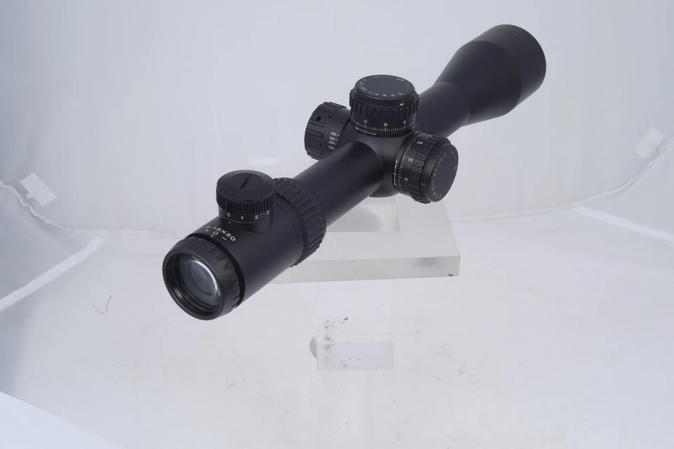 Visionking 3-18x50 SFP Rifle Scope 30mm Tube Sight Military Hunting - Image 1 of 4