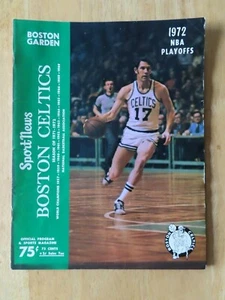BOSTON CELTICS vs NEW YORK KNICKS 4-19-1972 Program JOHN HAVLICEK PETE MARAVICH - Picture 1 of 10