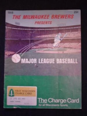 1968 The MILWAUKEE BREWERS Program Scorecard  : Washington vs Chicago White Sox) - Image 1 of 4