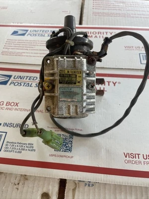 Encendedor de bobina Toyota Tercel 81-82 Foto 1 de 4