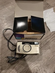 Nikon One Touch Zoom 90S AF Quartz Date 35mm Point & Shoot Film Camera (WORKS) - Picture 1 of 9