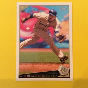 2009 Topps #19 Edgar Gonzalez San Diego Padres - Foto 1 di 2