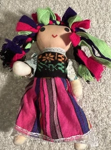 Disfraz Hecho a Mano Fiesta Mexicana 9”. Muñeca de trapo colorida arte popular muñeca Lele peluche - Imagen 1 de 1