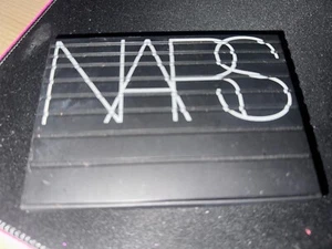 NARS extreme Effects  - Picture 1 of 3