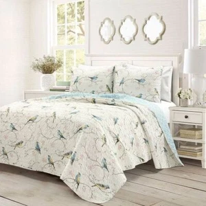 Full/Queen Reversible Lightweight Polyester Floral Birds 3 Piece Quilt Set - Picture 1 of 3