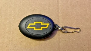 Schlüsselanhänger Fliege C12 Chevrolet - Bild 1 von 2