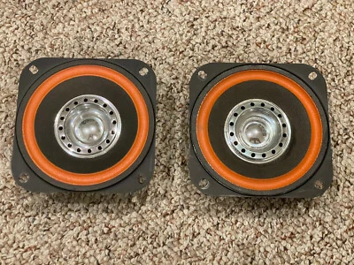 DOS altavoces Indash Sparkomatic SK 400 Foto 1 de 4