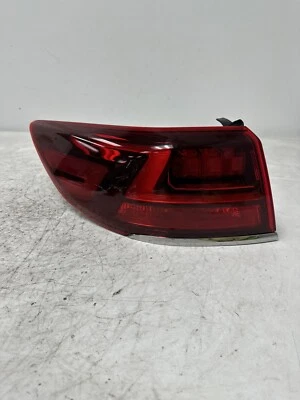 Lanterna traseira de LED completa lateral esquerda Kia Cadenza LH 2020 fabricante de equipamento original 92401-F6520 - Imagem 1 de 4