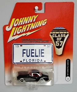 JOHNNY LIGHTNING CLASS OF 57 1957 CORVETTE HARDTOP 1/64 - Picture 1 of 1