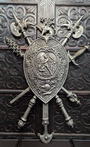 Vintage Drachenschild Mittelalter Wappen Perseus tötet Medusa 31" x 20" - Bild 1 von 9