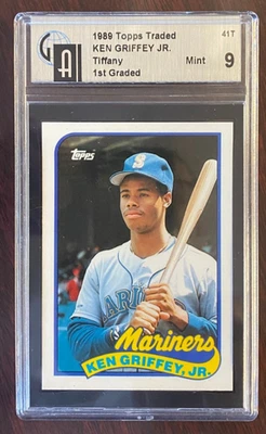 Topps 1989 negociado Tiffany #41T Ken Griffey Jr RC GAI 9 en comparación con PSA Foto 1 de 2
