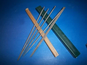 DOZEN 11/64" ROUND CHAINSAW FILES FITS LG 325" FREE SHIPPING 12 PACK - Picture 1 of 2
