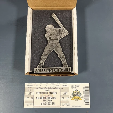 NEW Pittsburgh Pirates Willie Stargell Replica Statue MLB 2001 With Ticket Stub Cover