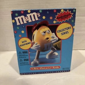 RADIO PERSONAJE AMARILLO M&MS Candy Serie Coleccionistas con Auriculares - Imagen 1 de 9