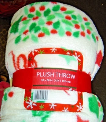 Northpoint Plush THROW Blanket 50 x 60 Holiday Green RED Star Holly SOFT Bed NEW - Image 1 of 2