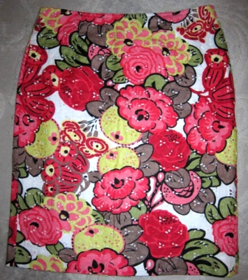 Falda ojales lino diseño floral rojo rosa marca Cynthia Steffe, señora talla 6 Foto 1 de 4
