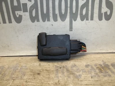 凯迪拉克 STS XLR ENVOY RAINIER 原始设备制造商右乘客座椅开关调节器 12451440 — 第 1/4 张图片