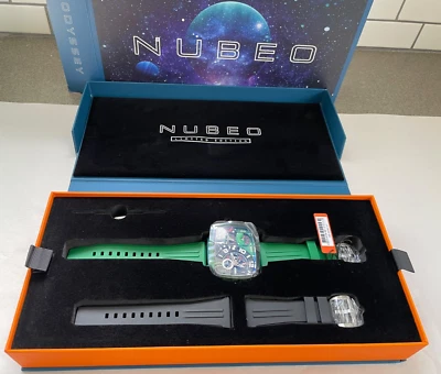 Nubeo 58mm Odyssey Triple Zona Horaria Cronógrafo Verde Metálico Edición Limitada Nuevo en Caja Foto 1 de 4