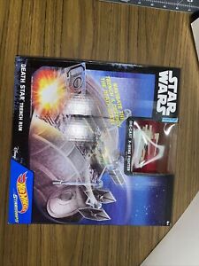 Hot Wheels Starships - Star Wars - DEATH STAR TRENCH RUN - W/ X-Wing Fighter NEW