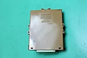 Toyota Prius 2 NHW20 Network Gateway Control Unit 89111-47050 - Picture 1 of 3