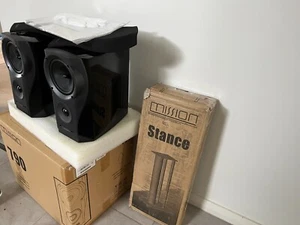 Mission 790 speakers with original stance mission stand - Picture 1 of 6