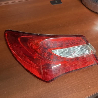 ✅ LUZ TRASERA IZQUIERDA CONDUCTOR CHRYSLER 200 2011-2014 LUZ TRASERA PROBADA OEM LH Foto 1 de 4