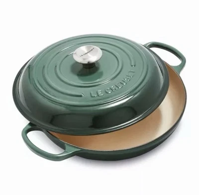 Cazuela redonda Le Creuset Signature 11,75 pulgadas, 3,5 qt Foto 1 de 3