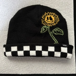 Van's Checkered Black and White Beanie With Sunflower in Great Shape. - Picture 1 of 9